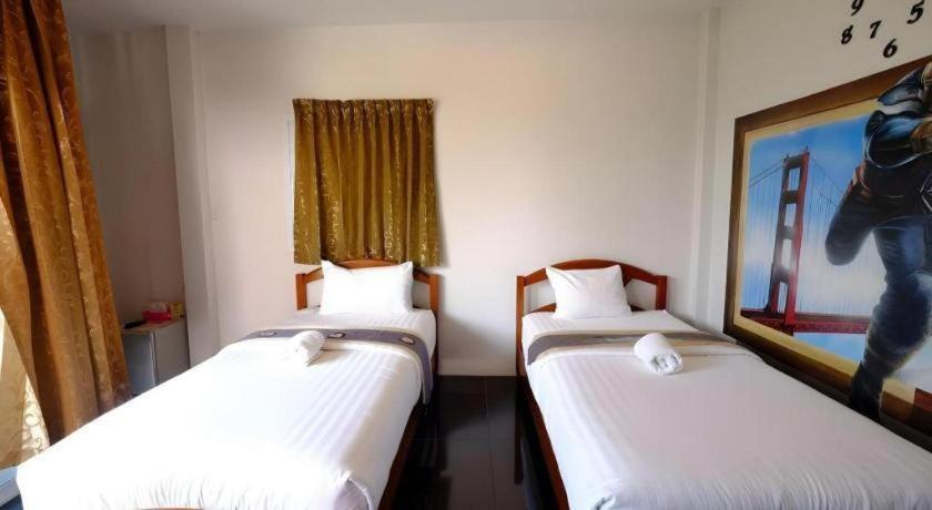 Sixty-Nine Resort Nakhon Phanom Exterior photo