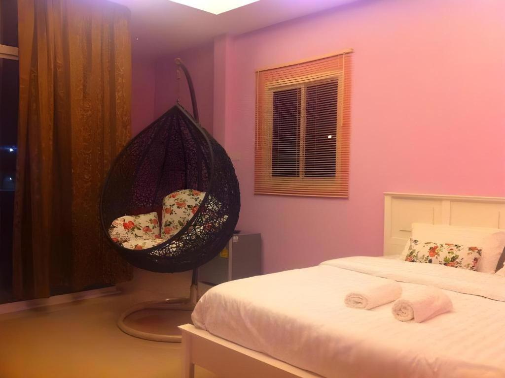 Sixty-Nine Resort Nakhon Phanom Exterior photo